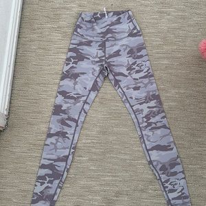 Lululemon Wunder Under 25* and Lavender Camo